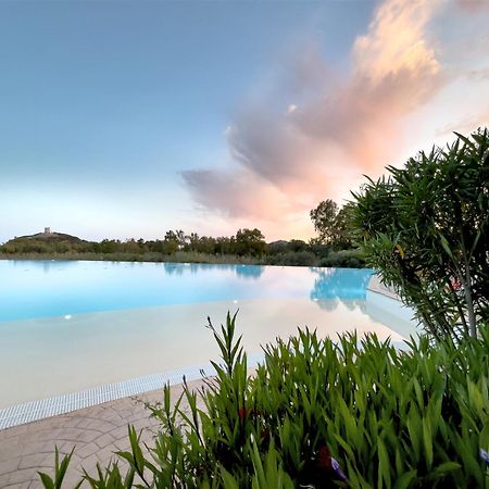 Veridia Resort Sardinia, A Member Of Radisson Individuals (Adults Only) Chia Exterior foto