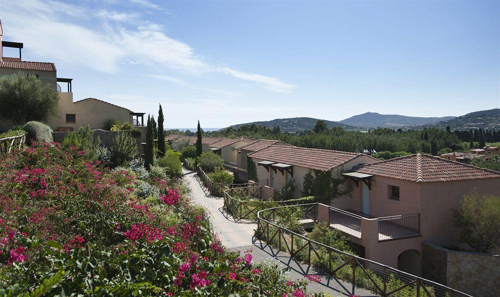 Veridia Resort Sardinia, A Member Of Radisson Individuals (Adults Only) Chia Exterior foto